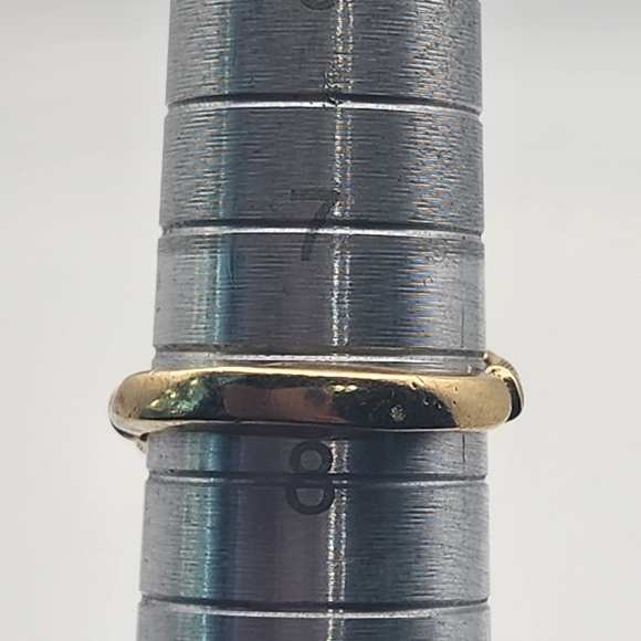 Vintage 14K Gold Bamboo-Style Ruby & Diamond Flower Bypass Ring (7.75) - Picture 9 of 10